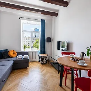 https://good-apartments-wsplna-54.warsawhotelspoland.com